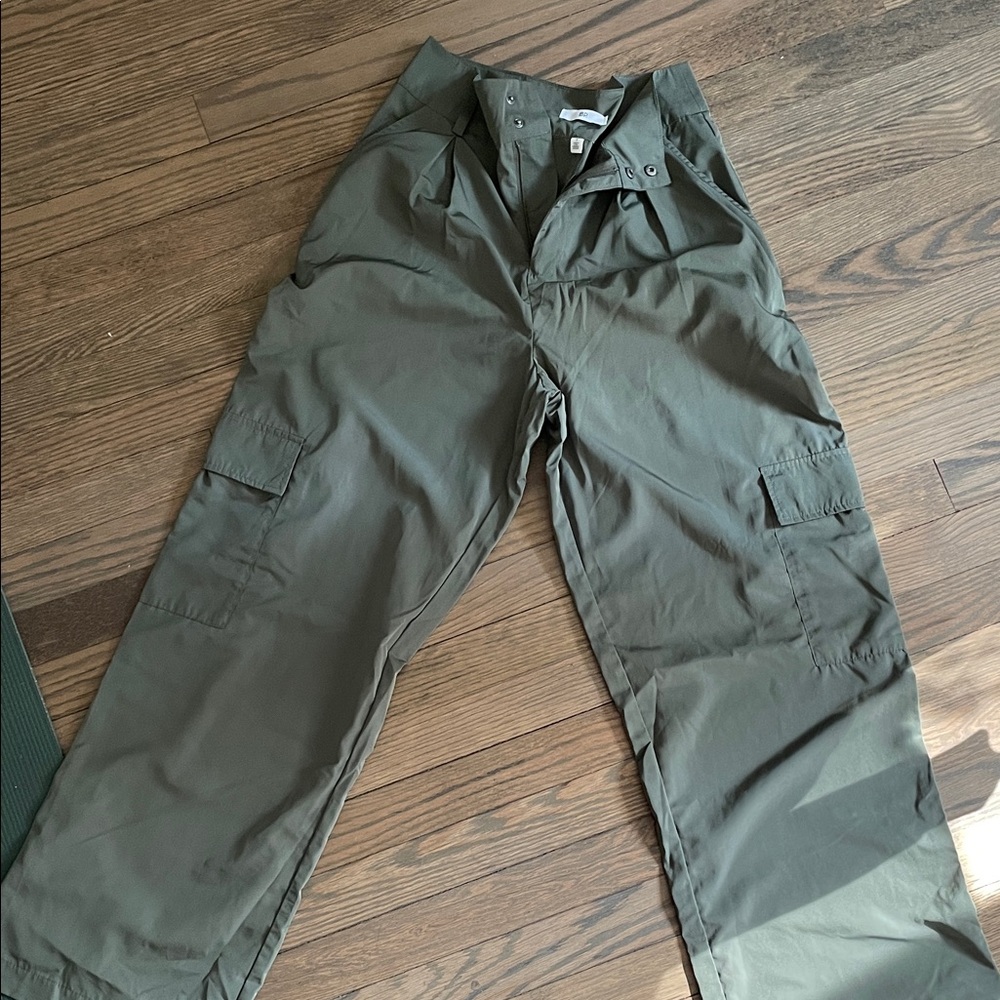 BP Women's Olive Wide Leg Cargo Pants